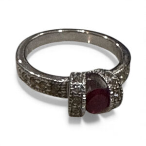 3/20🥳 Sterling Silver Ruby Gemstone Ring Size 6.5